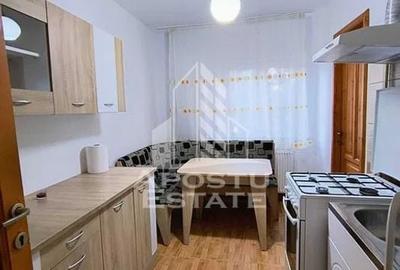 Apartament cu 2 camere, zona Lunei, Decomandat - 7