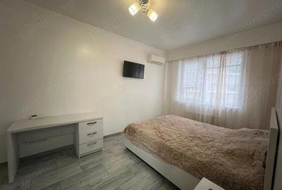 Garsonieră decomandată în Soarelui