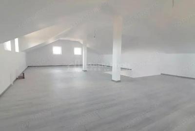 Casă cu 6 camere cu Canalizare în Rahova - 2