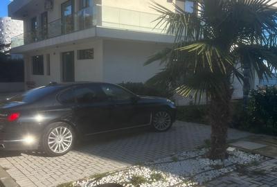 Duplex cu 4 camere în Central