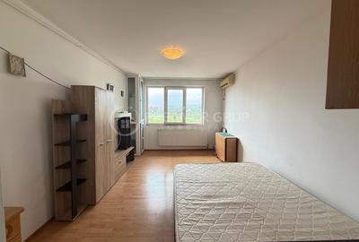 Garsonieră decomandată în Podu Roș - 1
