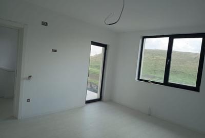 Valul lui Traian casa P+1 BCA 315 mp teren