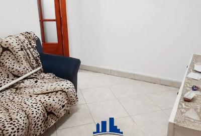 Apartament cu 2 camere de vanzare - Zona Micro 14 - 7