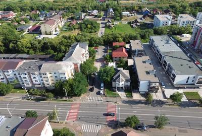 Casă cu 7 camere cu Teren 700 Mp în Hotvon - 2