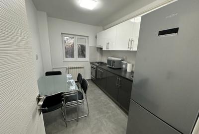Apartament cu 3 camere decomandat în Tineretului - 7