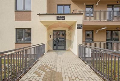 Apartament cu 1 camere decomandat în Tractorul - 12