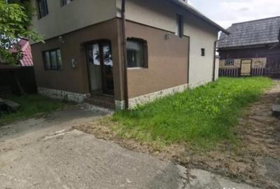 Casă cu 4 camere cu Teren 2600 Mp în Horodnic - 7