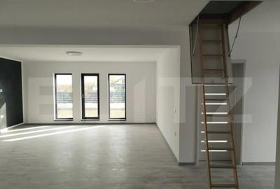 Casă cu 4 camere cu Teren 565 Mp în Priseaca - 4