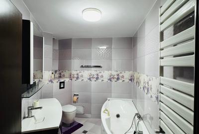 Apartament cu 3 camere semidecomandat în P-ța Unirii - 14