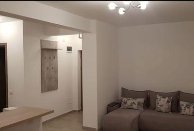 Apartament cu 2 camere decomandat în Fundeni