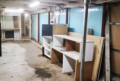 Spațiu comercial, de 36 mp, în Central - 1