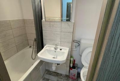 Apartament 3 camere, Piata  Sud - 6