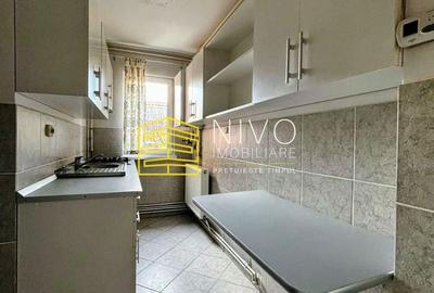 Apartament cu 3 camere semidecomandat în Dâmbu Pietros - 2