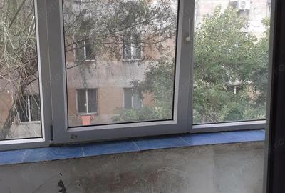 1 cam etaj 3 contor de gaz zona Buziasului - 1