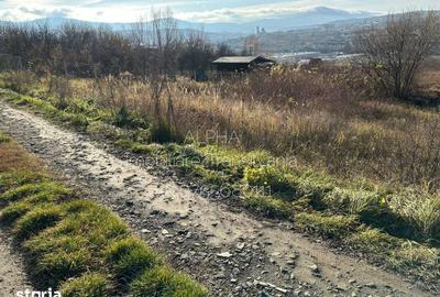 Teren de 15 mp, în Central - 2