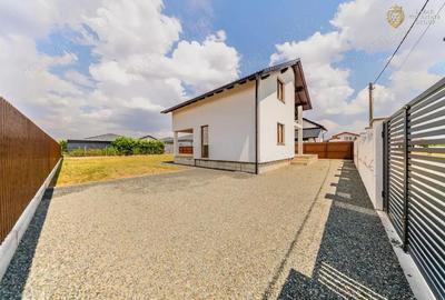 Vila moderna noua de vanzare in Sanleani - 18