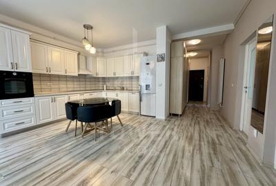 De inchiriat Apartament modern 3 camere cu curte privată și parcare - 1