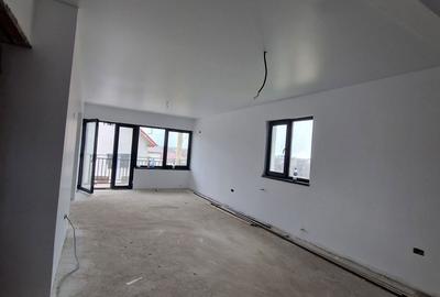 Casă cu 4 camere cu Teren 226 Mp în Lumina - 3
