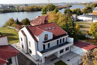 Casă individuală cu 8 camere cu Teren 1200 Mp în Mogoșoaia