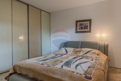 Casa de vacanta sau investitie turistica in Gresu - langa Lepsa - 8