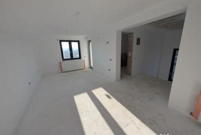 Casă cu 4 camere cu Teren 740 Mp în Hemeiuș - 4