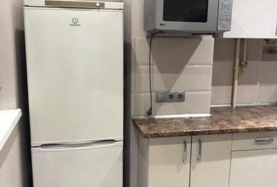 Garsonieră în Titan