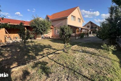 Casă cu 4 camere cu Teren 561 Mp în Central - 2