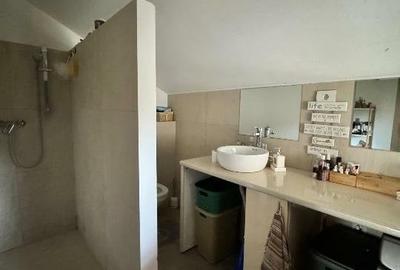 360Imobiliare vă propune spre vânzare o casă triplex -comision 0% 360Imobiliare vă propune spre vânzare o casă triplex -comision 0% - 9