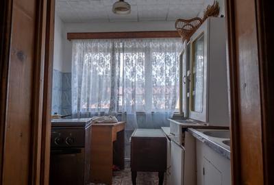 Apartament cu 2 camere decomandat în Moinești - 10