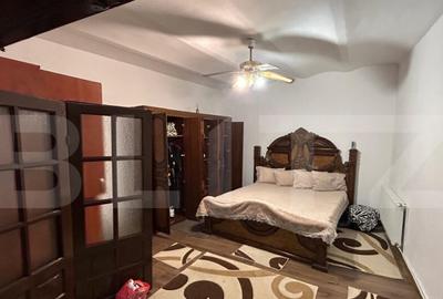 Spațiu comercial, de 300 mp, în Central - 9