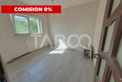 Apartament de vanzare 2 camere 44 mp utili 13 Decembrie bloc Italieni - 1