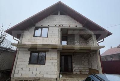 Casă cu 4 camere în Central - 6