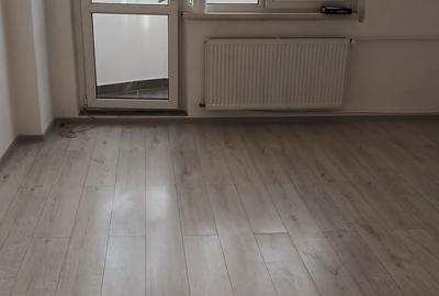 Garsonieră decomandată în Sebastian - 1