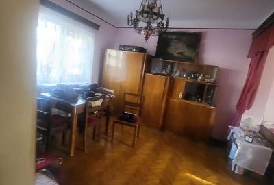 Vanzare Casa vintage 4 camere, curte proprie, centrala, garaj , Vatra Luminoasa - 8