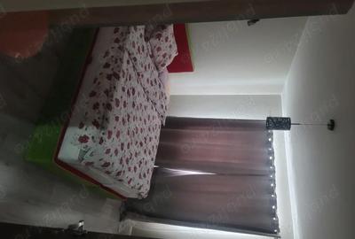 Apartament cu 2 camere decomandat în Florești