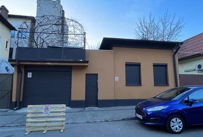 Duplex cu 3 camere cu Canalizare în P-ța Alba Iulia - 2