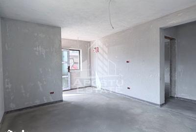 Casă cu 4 camere cu Teren 300 Mp în Central - 9