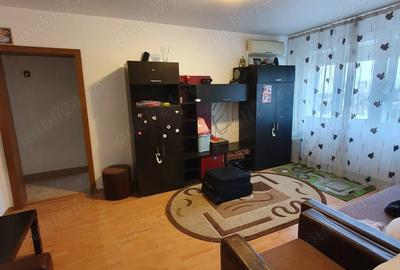 Apartament de inchiriat - 3 camere, Obor - 9