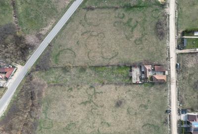 Teren de 1776 mp, în Alparea - 5