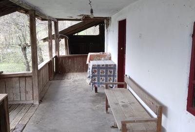 Casă cu 2 camere în Valea - 5