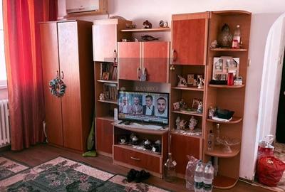 Apartament cu 4 camere semidecomandat, mobilat în Drumul Taberei - 1