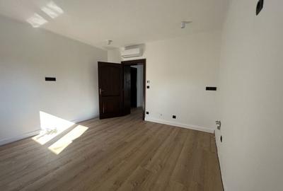 Casă cu 5 camere cu Teren 500 Mp în Central - 12