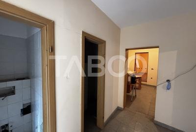 Apartament cu 4 camere 110 mp prima afisare zona Orasul de Jos - 9