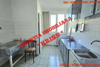 Apartament cu 4 camere decomandat în Teilor - 2