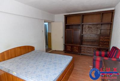 Spațiu comercial, de 66 mp, în Piața Nouă - 1