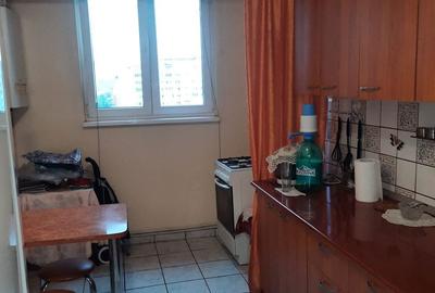 Apartament cu 3 camere decomandat în Cetate - 2
