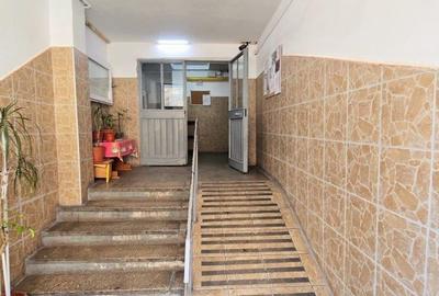 Apartament cu 4 camere semidecomandat în Crângași - 12