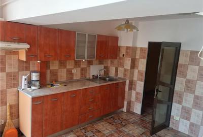 Apartament trei camere, decomandat, bloc 1988, renovat, patru balcoane, beci - 3