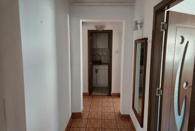 Apartament cu 4 camere decomandat, mobilat în Central - 11