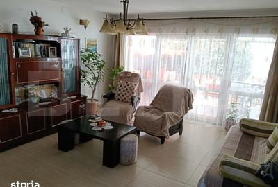 Casă cu 8 camere cu Teren 400 Mp în Central - 7